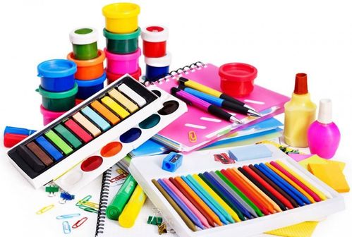 女性創(chuàng)業(yè)新藍海 文具與化妝品加盟的時代機遇